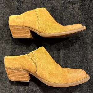 BORN Tan Suede Mules sz 9.5